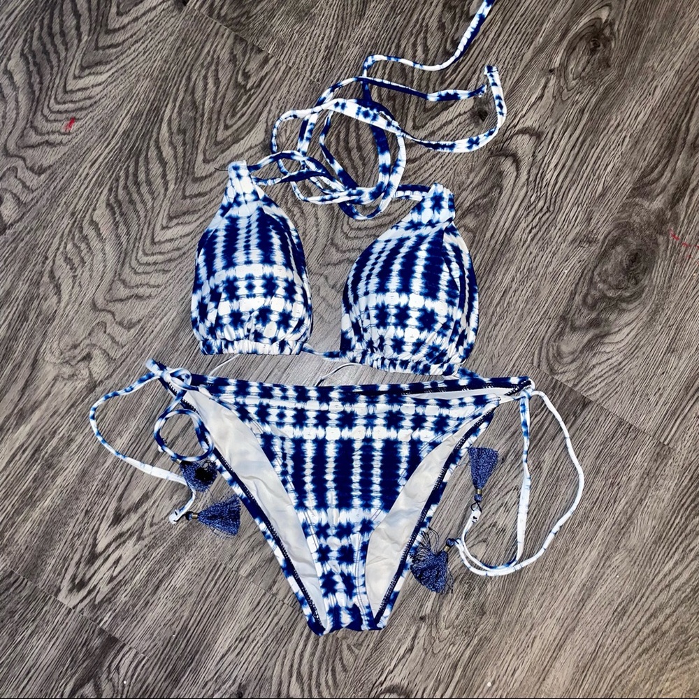 La Blanca Moody Blues Bikini Set